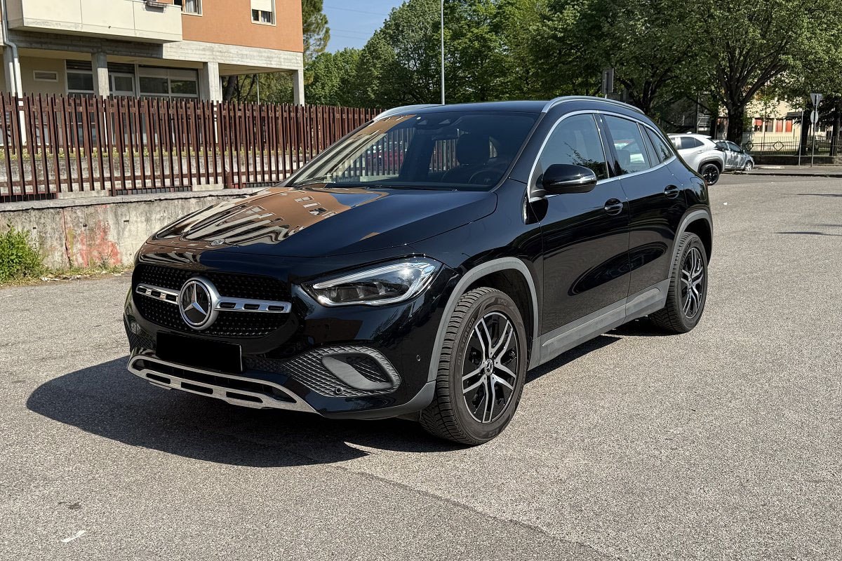 Mercedes-Benz GLA 180d